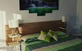 Suite The Natural Color
